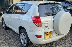 Toyota RAV4 2008 White