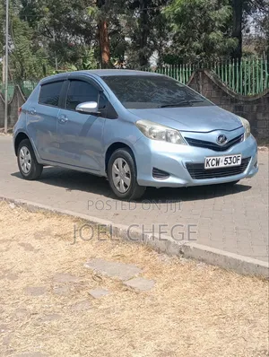 Toyota Vitz 2012 Blue