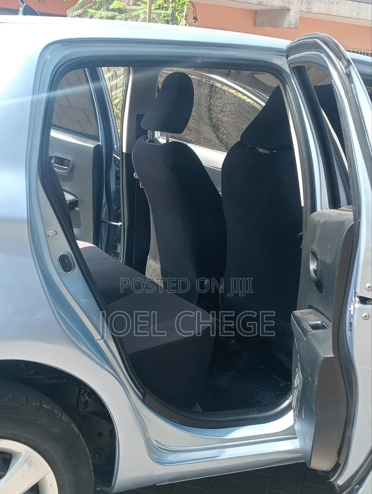 Toyota Vitz 2012 Blue