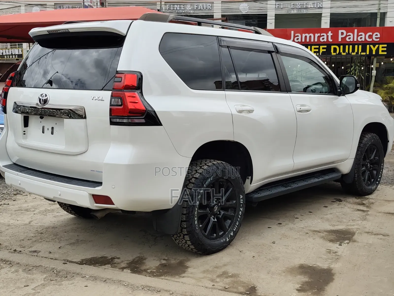 Toyota Land Cruiser Prado 2.8 2021 Pearl