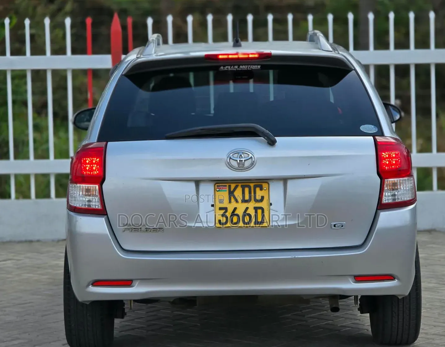Toyota Corolla Fielder 2014 Silver