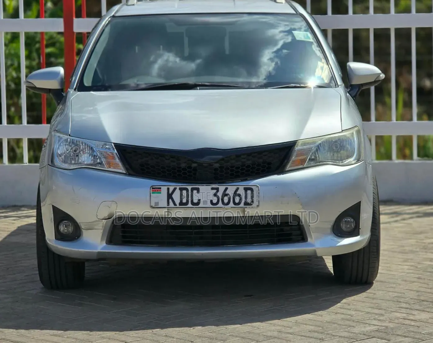 Toyota Corolla Fielder 2014 Silver