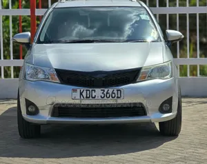 Toyota Corolla Fielder 2014 Silver