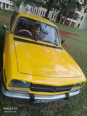 Peugeot 504 1998 Yellow