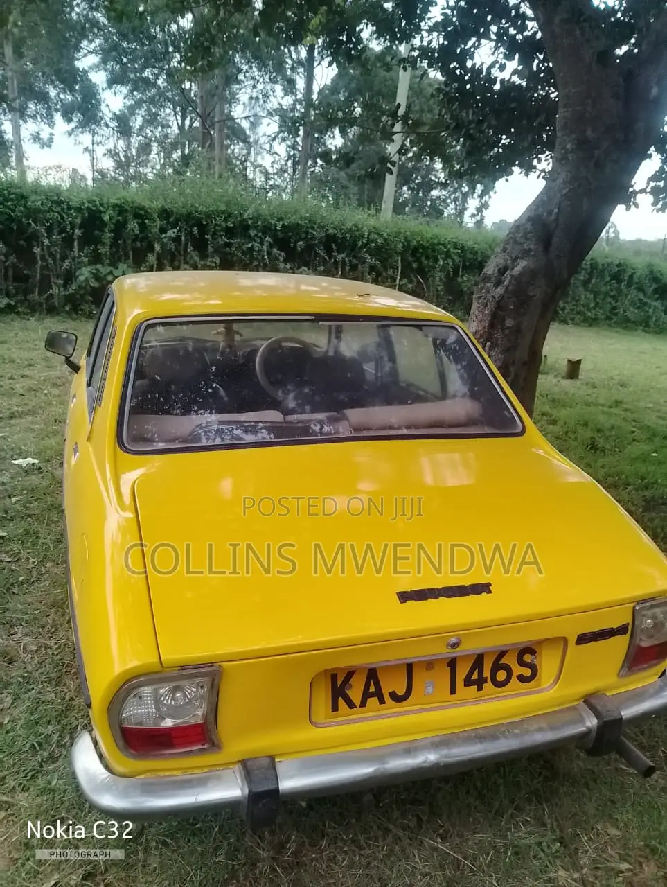 Peugeot 504 1998 Yellow