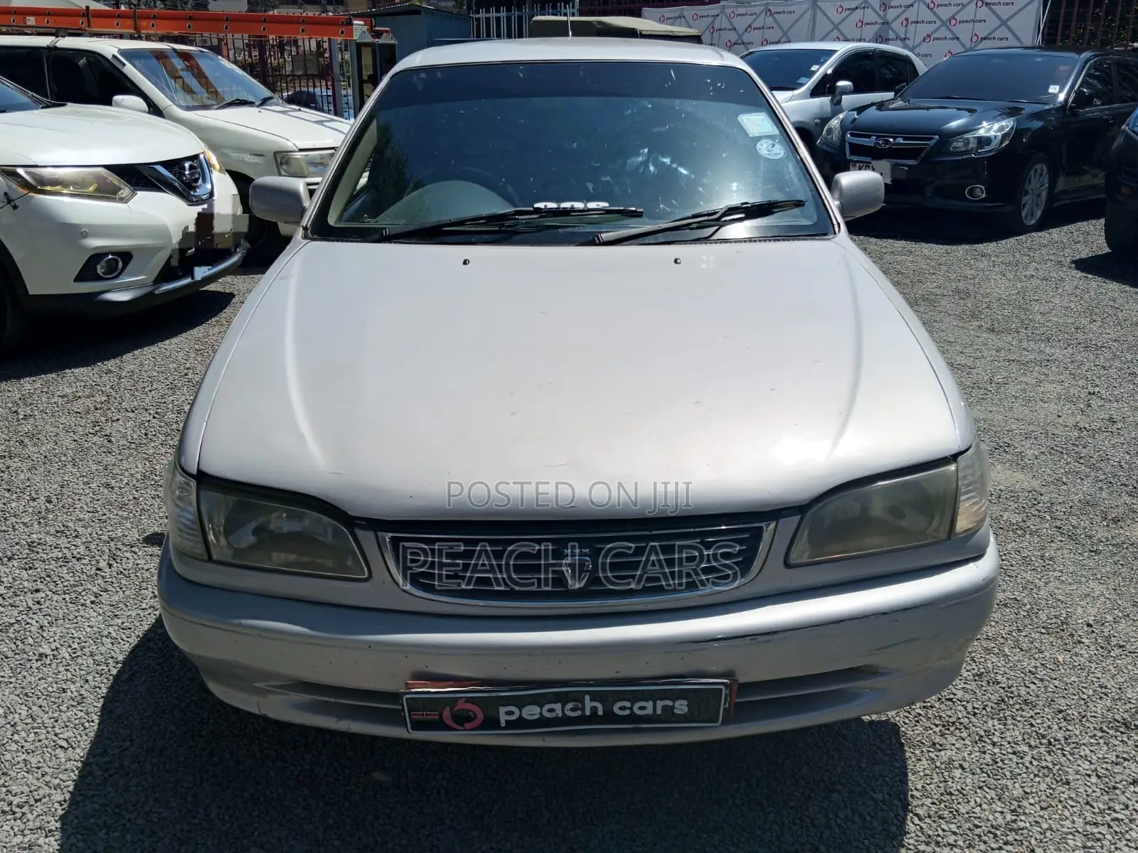 Toyota Corolla 2000 Silver