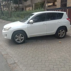 Toyota RAV4 2014 White