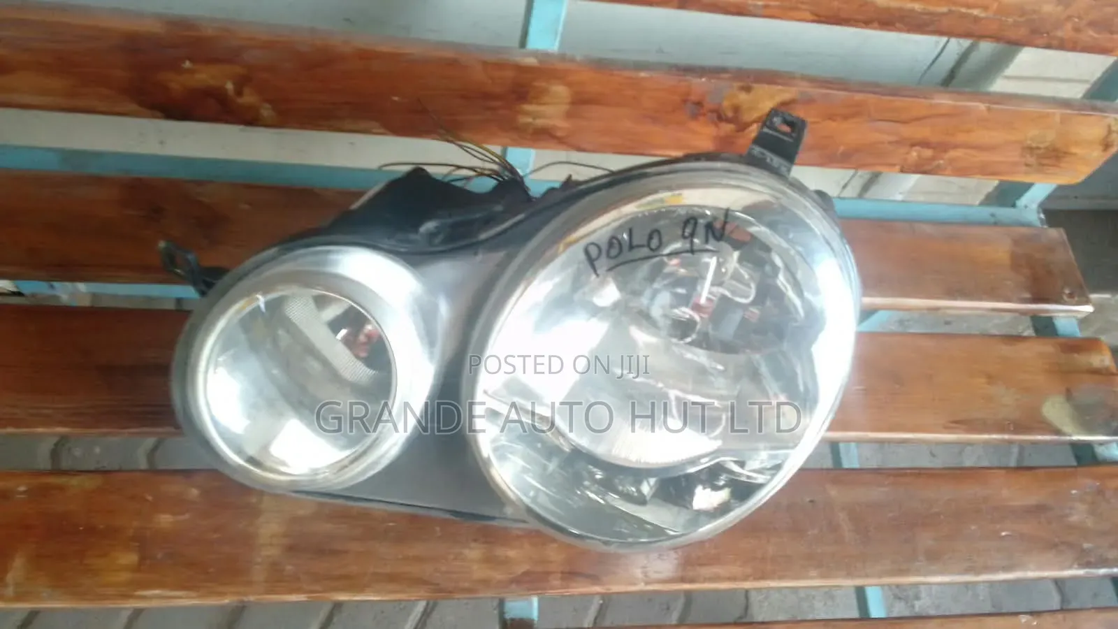 Polo 9n Headlights
