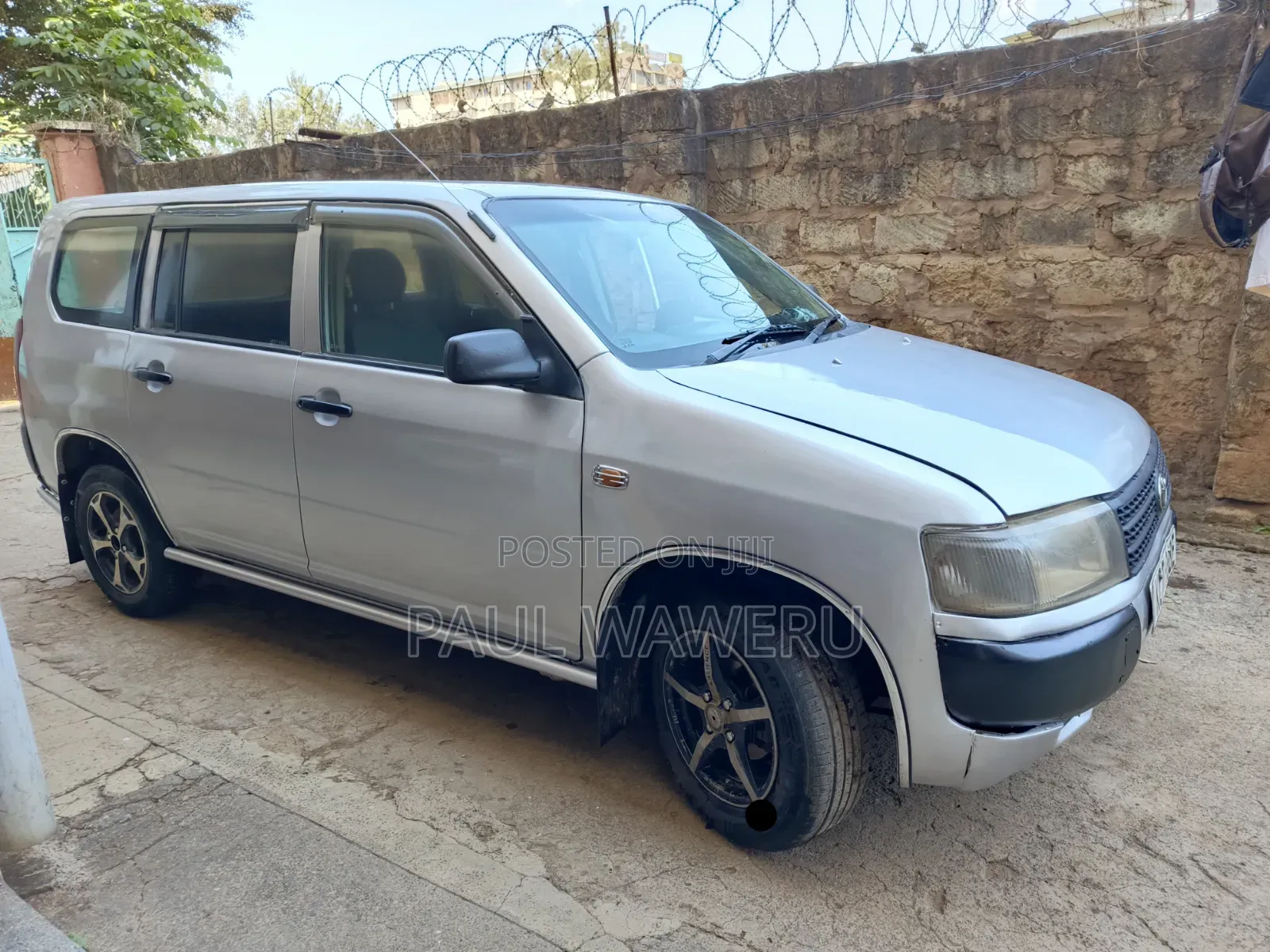 Toyota Probox 1.5 F 2WD 2011 Silver