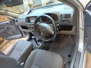 Toyota Probox 1.5 F 2WD 2011 Silver