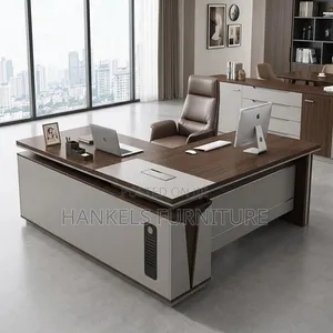 1.6M Executive Office Desk – Modern Design