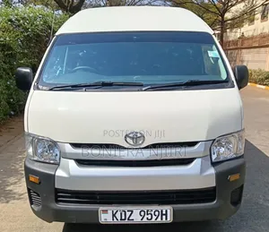 Toyota HiAce 2024 White