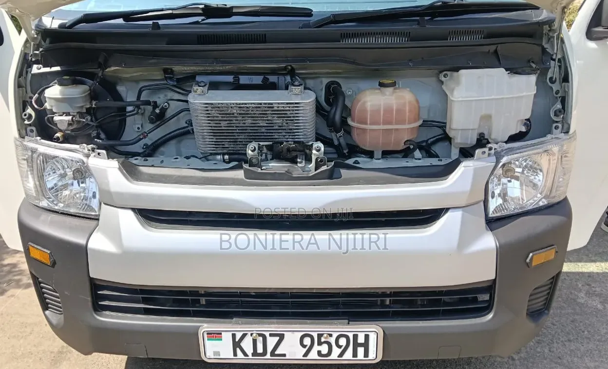 Toyota HiAce 2024 White
