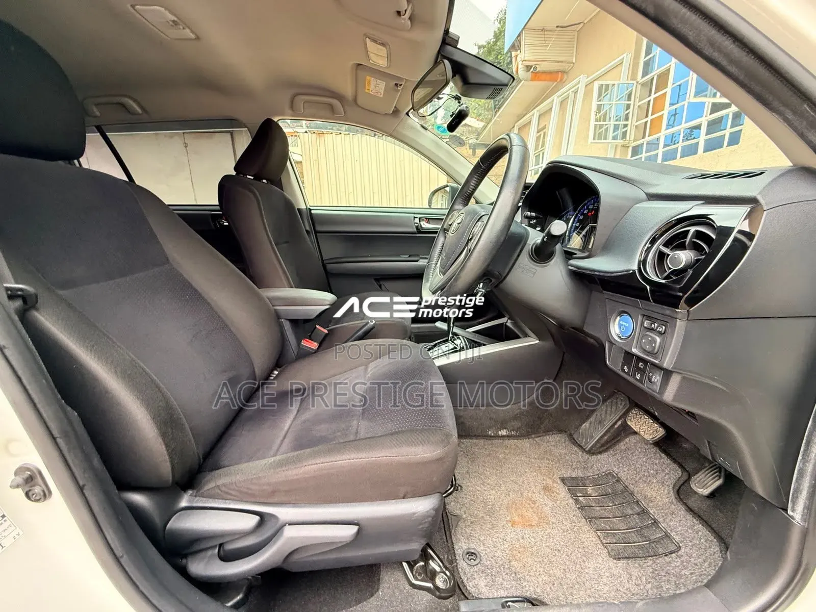 Toyota Corolla Fielder 2020 White
