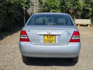 Toyota Corolla 2005 Silver