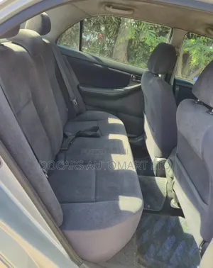 Toyota Corolla 2005 Silver