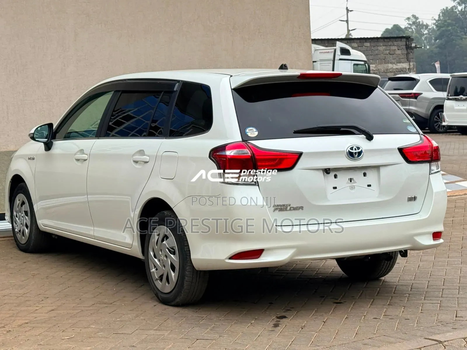 Toyota Corolla Fielder 2020 White