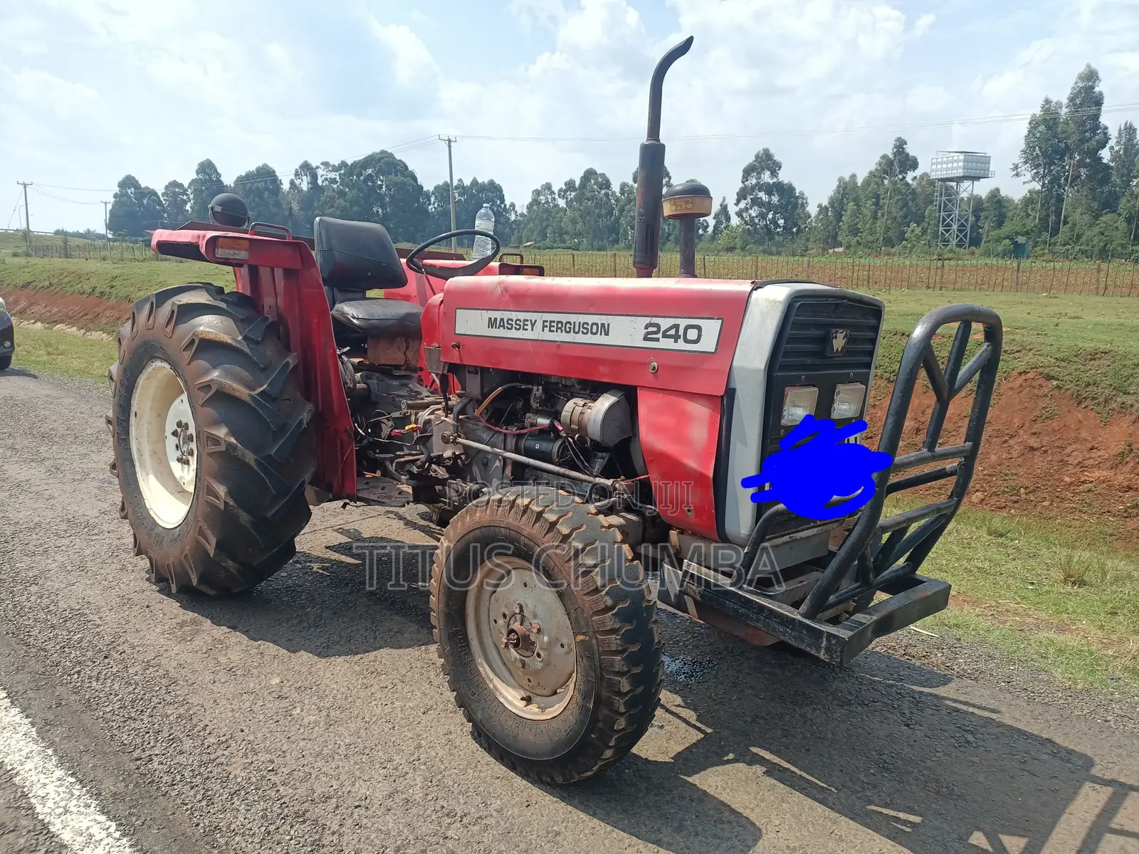 Massey Fergusson 240