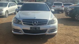 Mercedes-Benz C200 2012 Silver