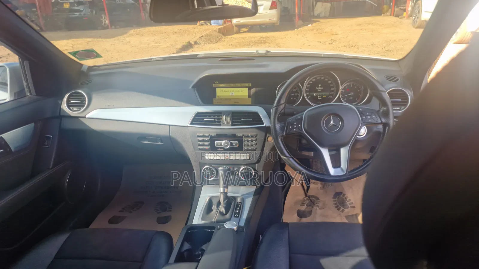 Mercedes-Benz C200 2012 Silver