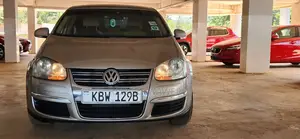 Volkswagen Jetta 2.0 Comfortline 2006 Beige