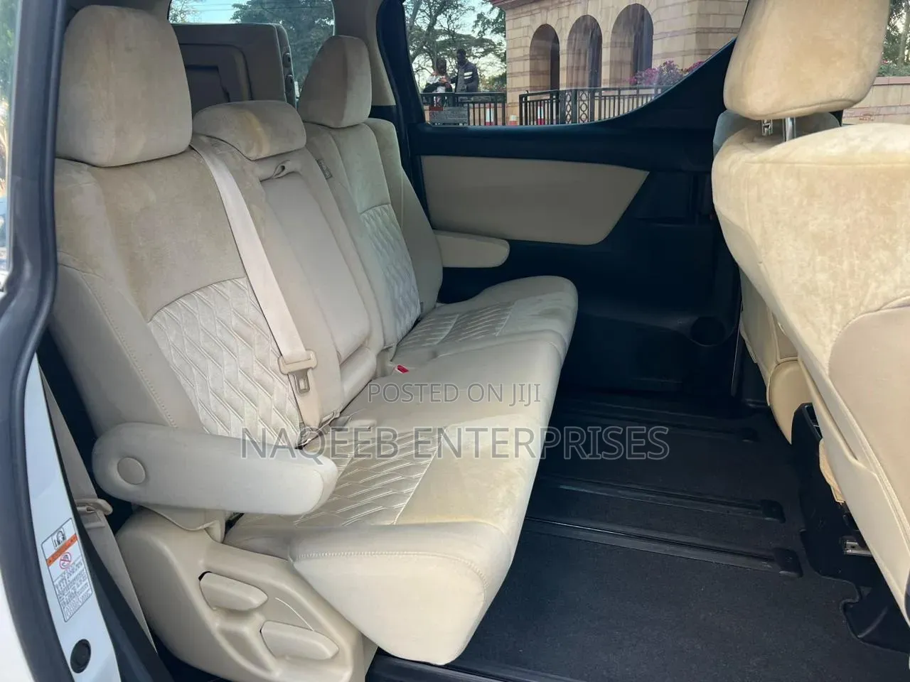 Toyota Alphard 2.5 Petrol FWD 2019 Pearl
