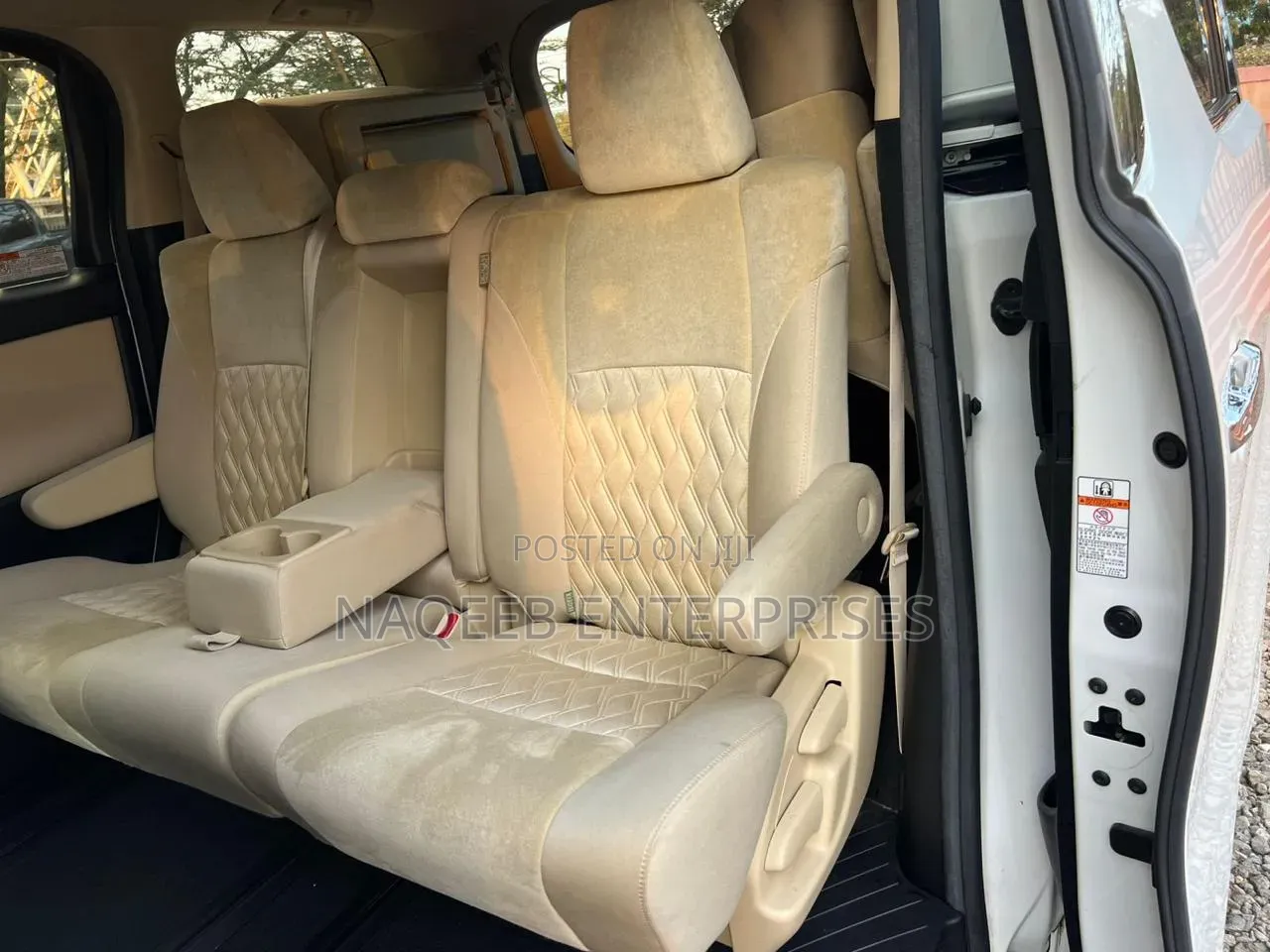 Toyota Alphard 2.5 Petrol FWD 2019 Pearl