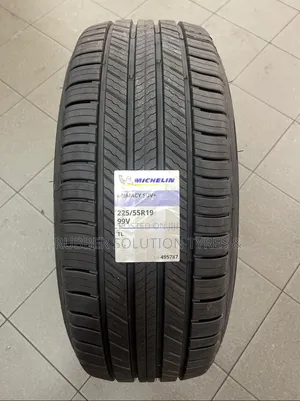 225 /55 R19 Michelin Tyres 99v Primacy SUV