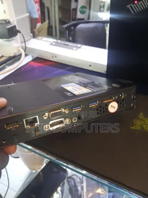 Desktop Computer Lenovo ThinkCentre M920s 8GB Intel Core i5 HDD 500GB