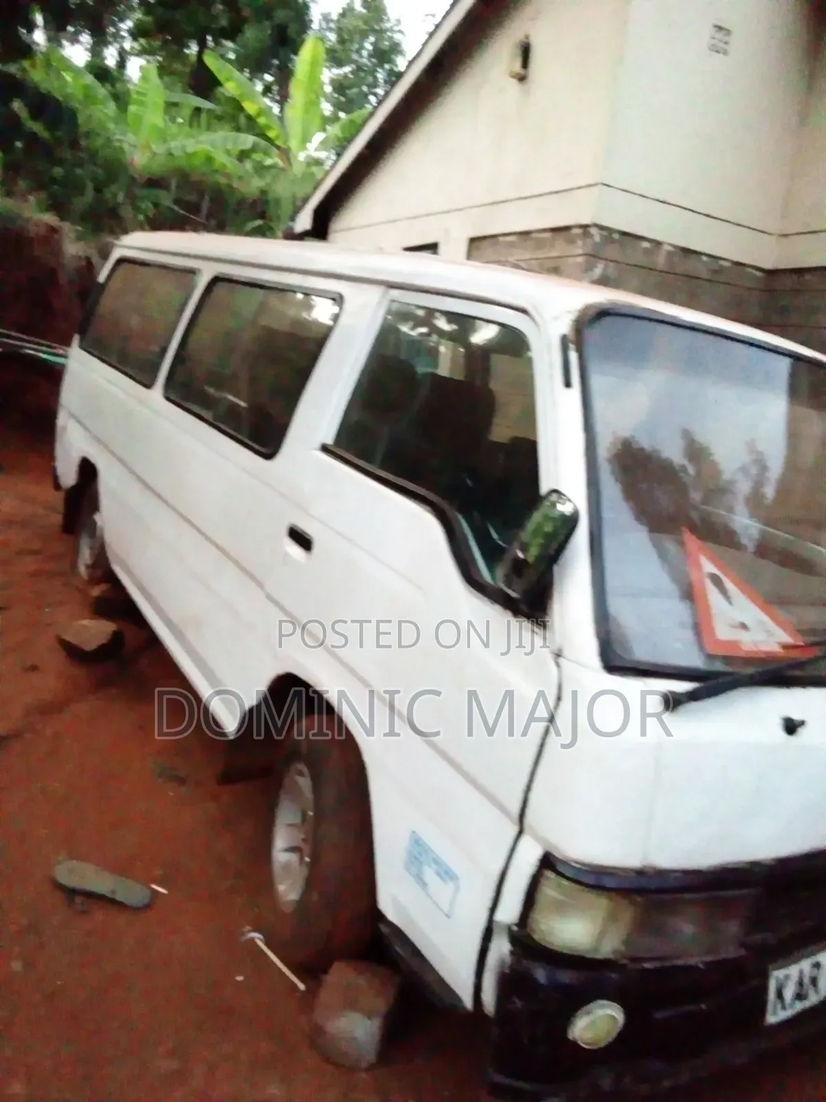 Nissan Caravan (Urvan) 2008 White