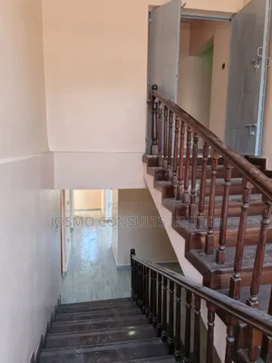 5bdrm Mansion in Kamakis for rent