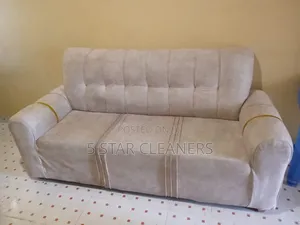 Synthetic and Fibre Made Sofa Set Cleaning