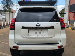 Toyota Land Cruiser Prado 2021 White