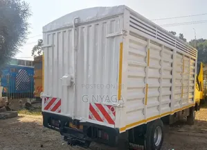 Mitsubishi Canter HD 2005 White