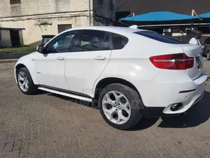 BMW 118i 2011 Pearl