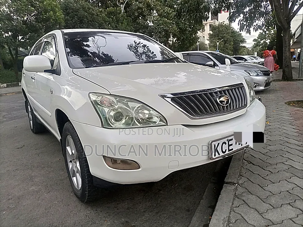 Toyota Harrier 2009 White