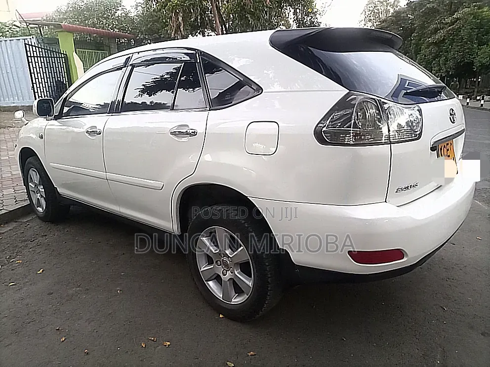 Toyota Harrier 2009 White