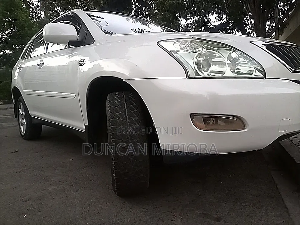 Toyota Harrier 2009 White