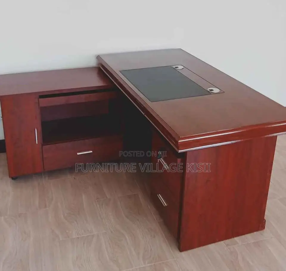 Office Desk ; Mahogany Executive Office Desk