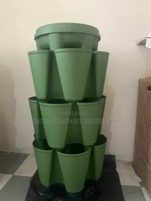 Kitchen Garden Tower Greenstalk Planter