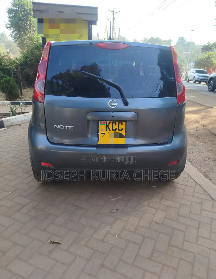 Nissan Note 2010 Gray