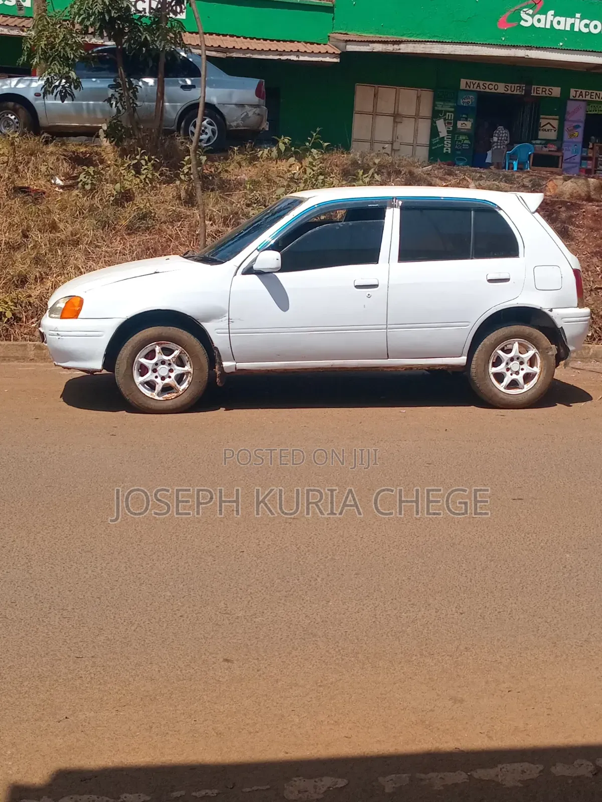 Toyota Starlet 1998 White