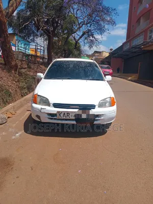 Toyota Starlet 1998 White