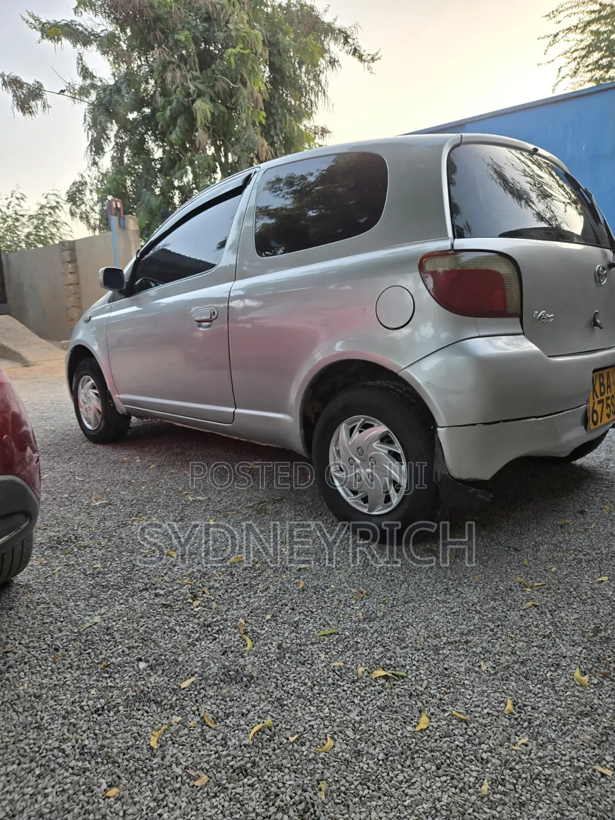 Toyota Vitz 1.0 FWD 3dr 2000 Gray