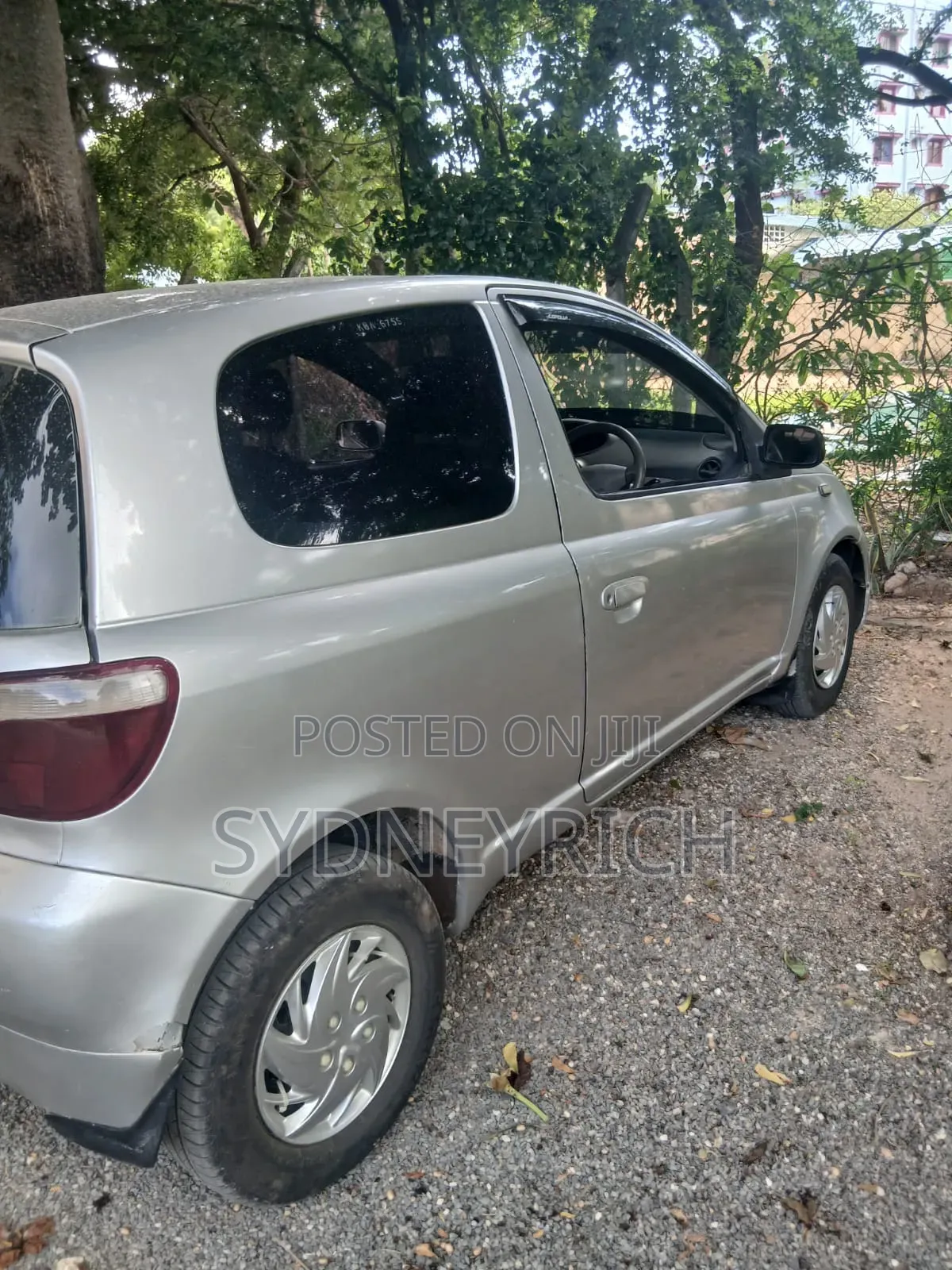 Toyota Vitz 1.0 FWD 3dr 2000 Gray