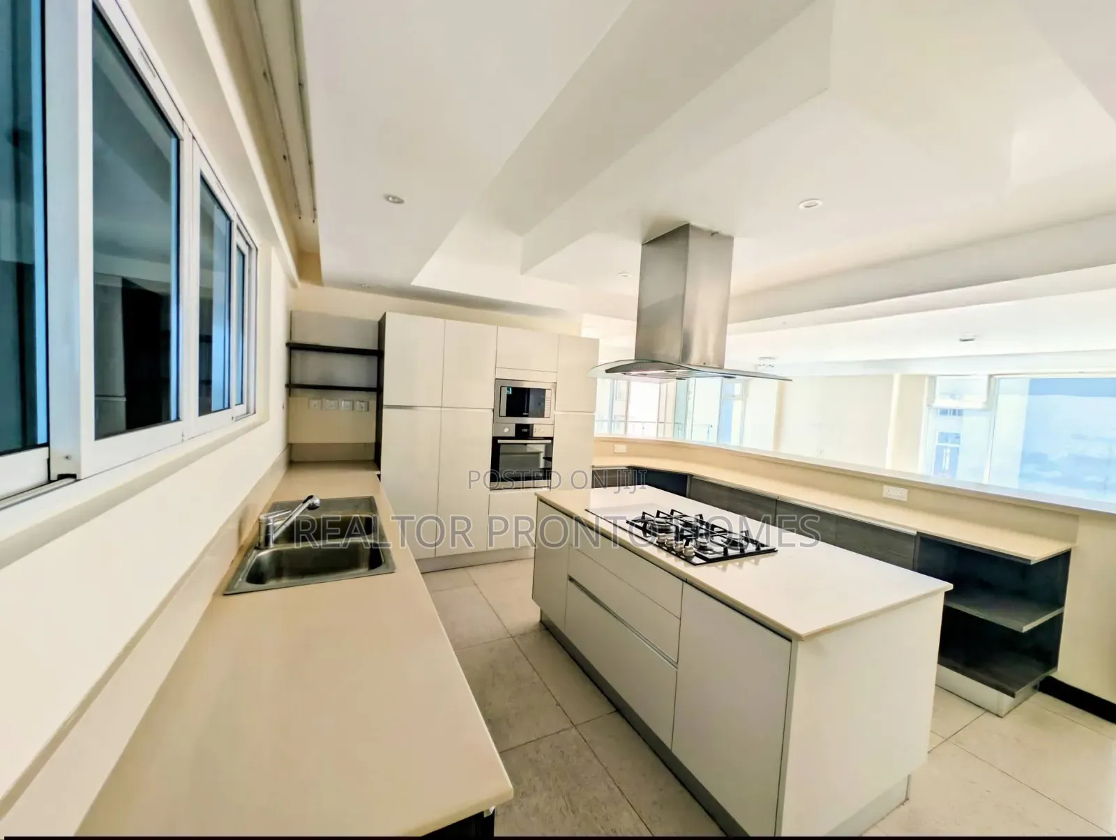 3bdrm Apartment in Riverside Drive for rent