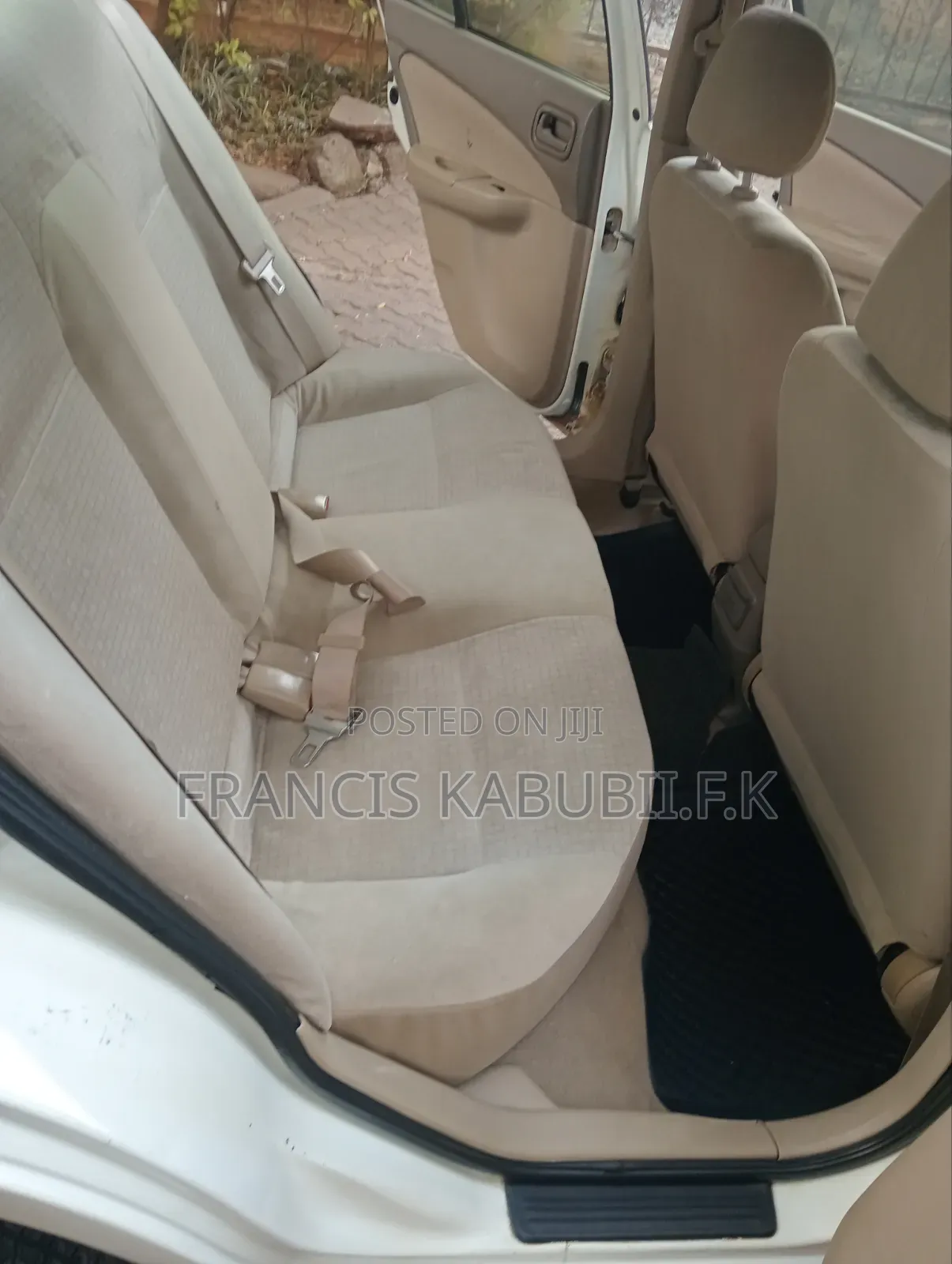 Nissan Sunny 2003 White