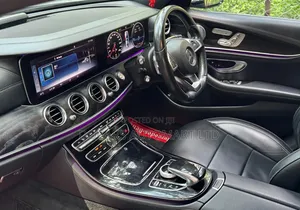 Mercedes-Benz E200 2017 Silver
