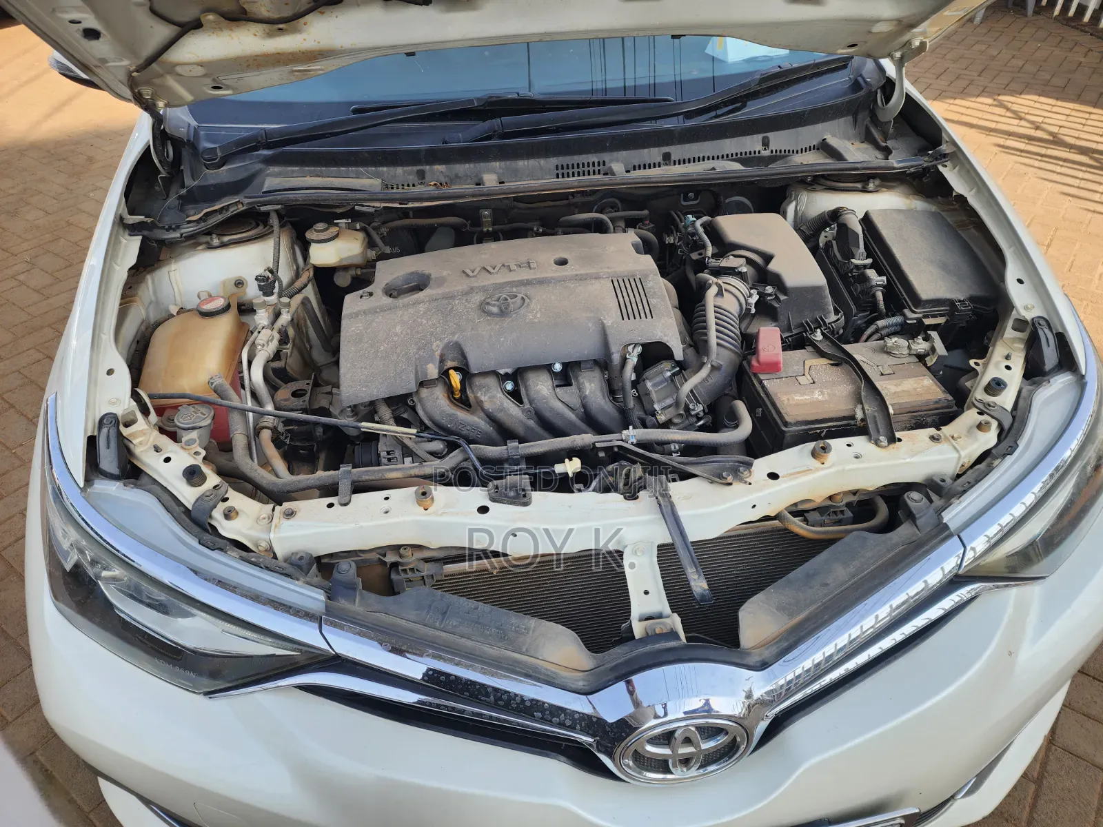 Toyota Auris 2016 Pearl