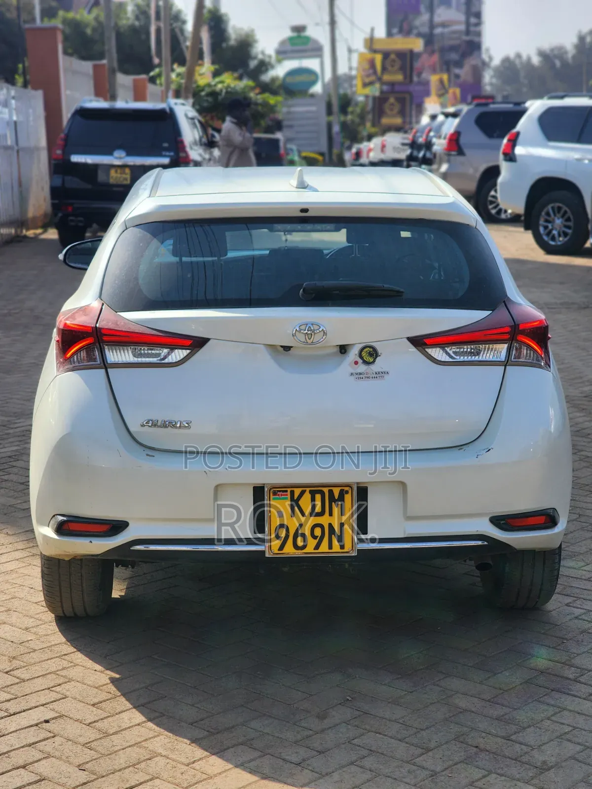 Toyota Auris 2016 Pearl